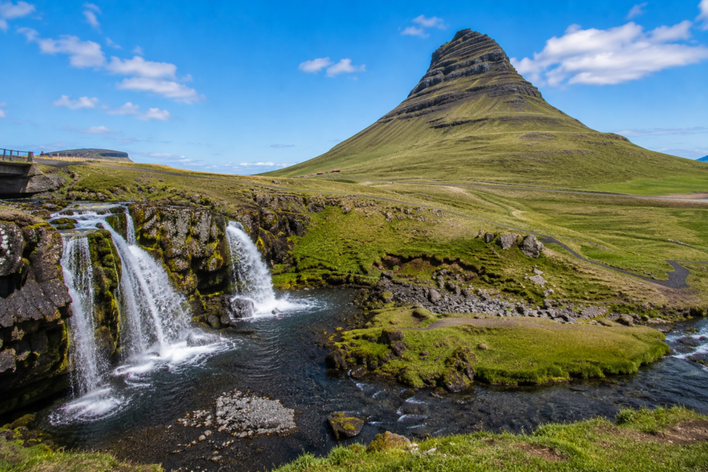 Kirkjufell mountain and Kirkjufellsfoss waterfall near Grundarfjörður